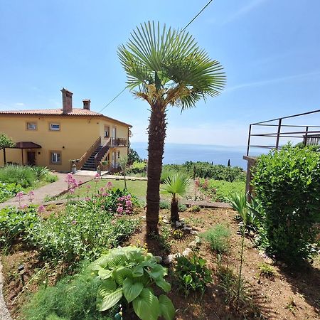 Apartmani Marini Опатия Екстериор снимка